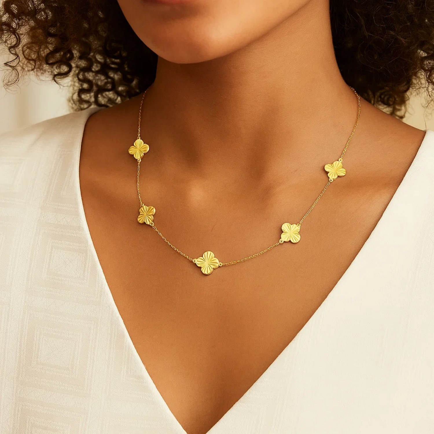 14K Yellow Gold Clover Necklace - Image 5